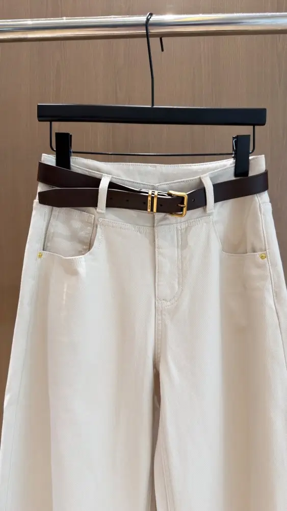 Miu Miu Jeans women's — Photo 3