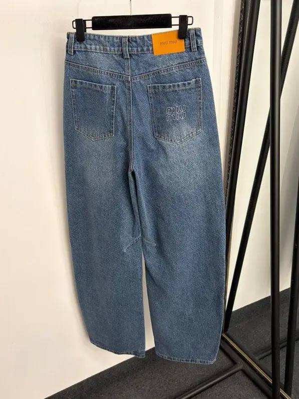 Miu Miu Jeans women's — Photo 4
