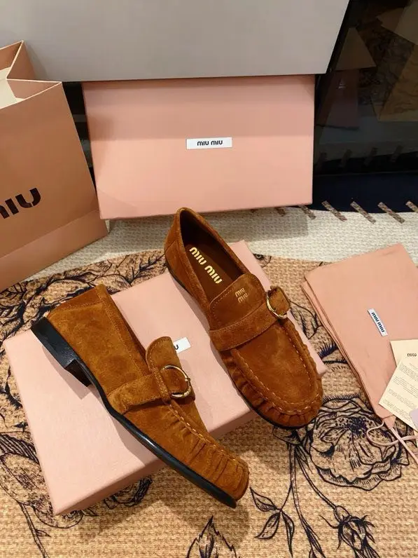 Miu Miu Лоферы women's — Photo 2