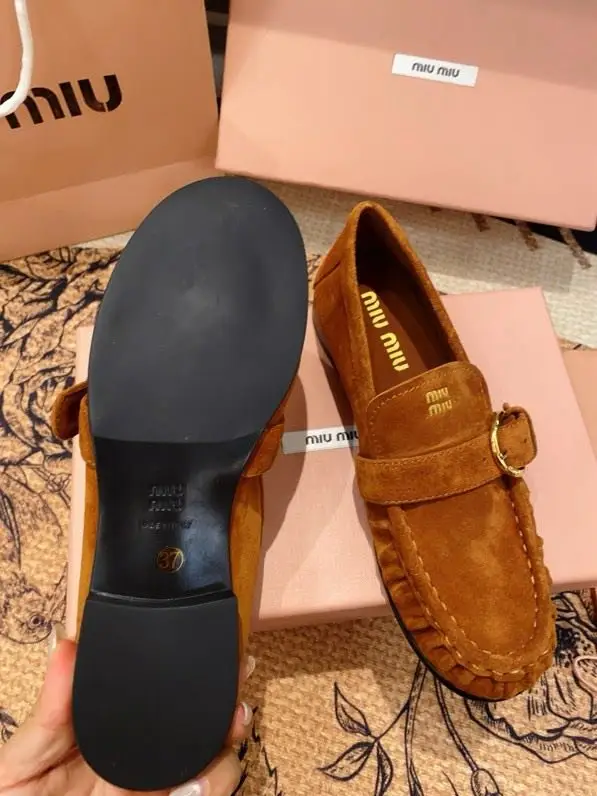 Miu Miu Лоферы women's — Photo 4