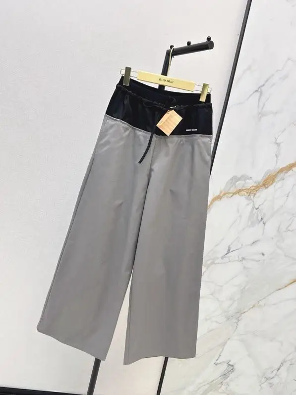 Miu Miu Pants women's — Photo 2