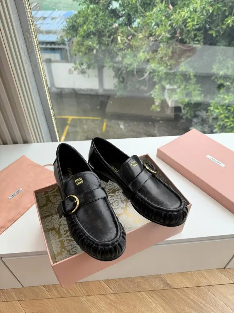 Miu Miu Shoes women's — Photo 2