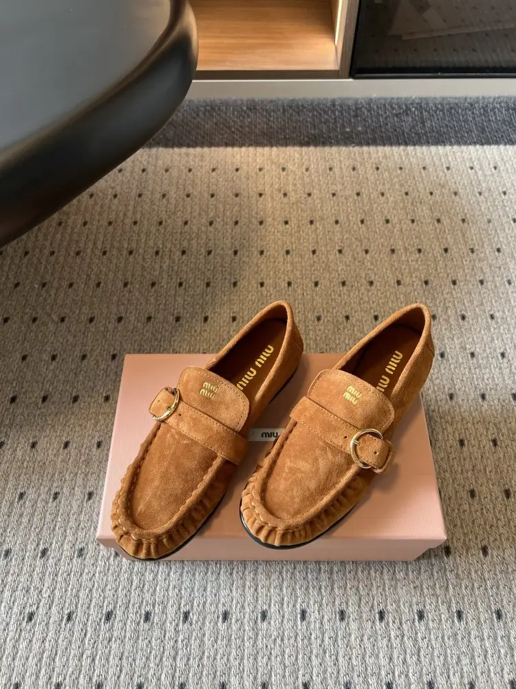 Miu Miu Shoes women's — Photo 2