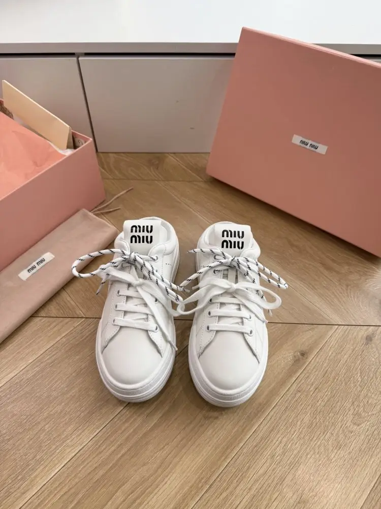 Miu Miu Кеды женские — Фото 2