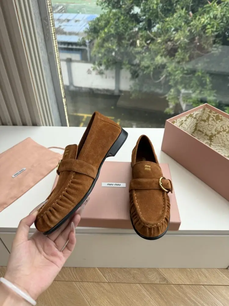 Miu Miu Shoes women's — Photo 2