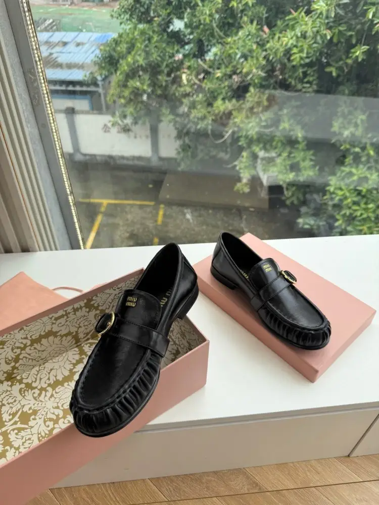 Miu Miu Shoes women's — Photo 3