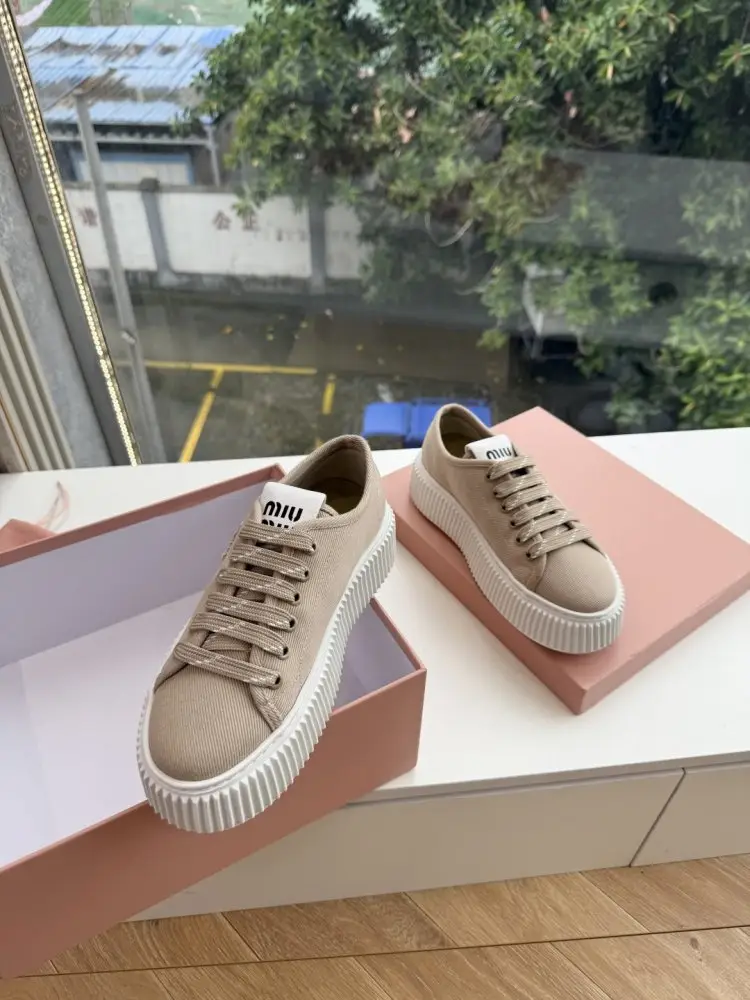 Miu Miu Shoes women's — Photo 3