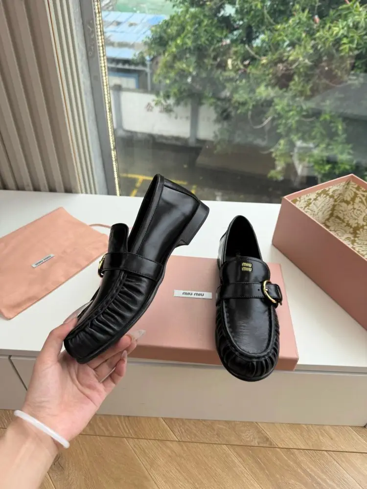 Miu Miu Shoes women's — Photo 5