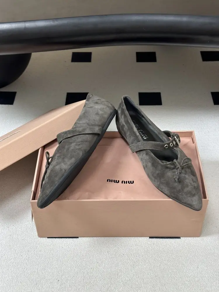 Miu Miu Shoes women's — Photo 5