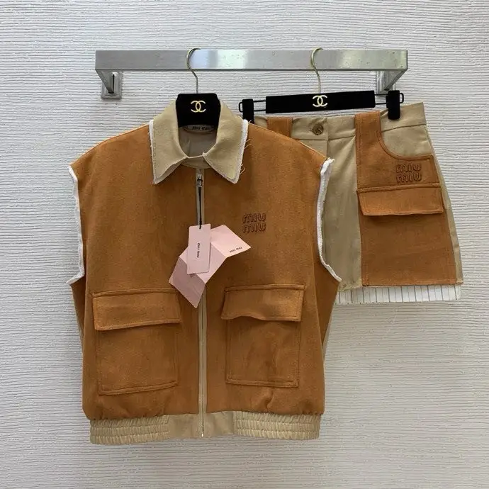 Miu Miu Skirt — Photo 4