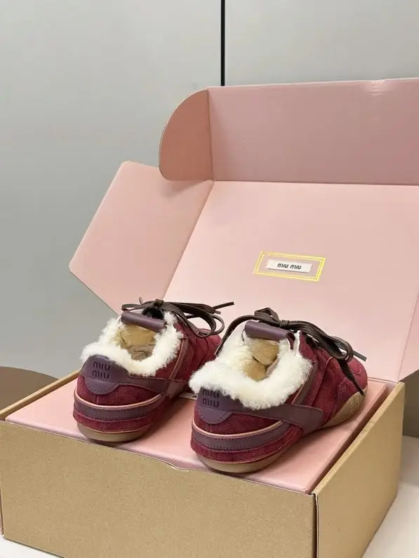Miu Miu Sneakers women's — Photo 3