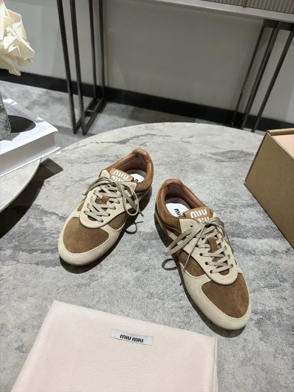 Miu Miu Sneakers women's — Photo 4