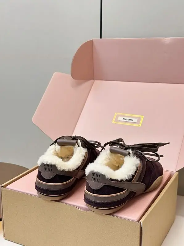 Miu Miu Кроссовки женские — Фото 5