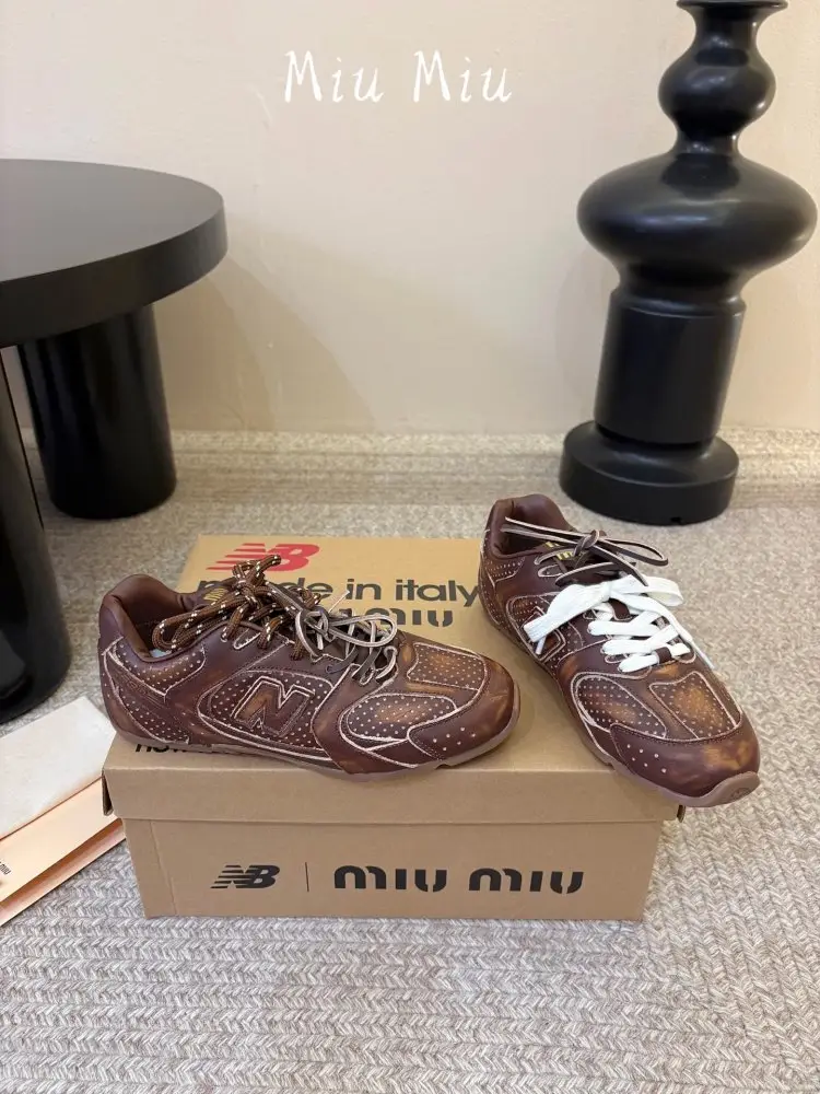 Miu Miu Кроссовки женские — Фото 5