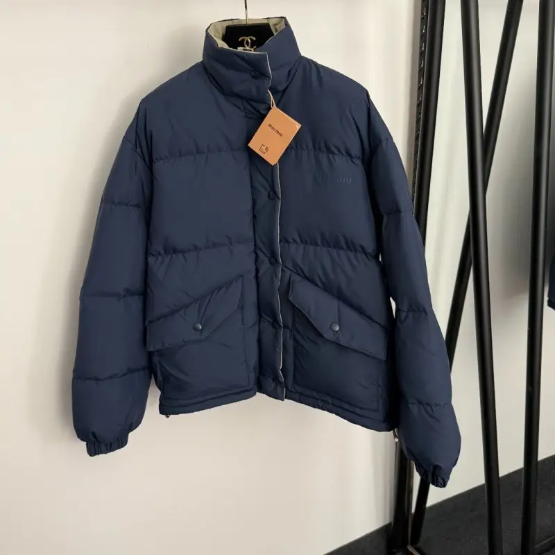 Miu Miu Two-sided feather jacket — Photo 1