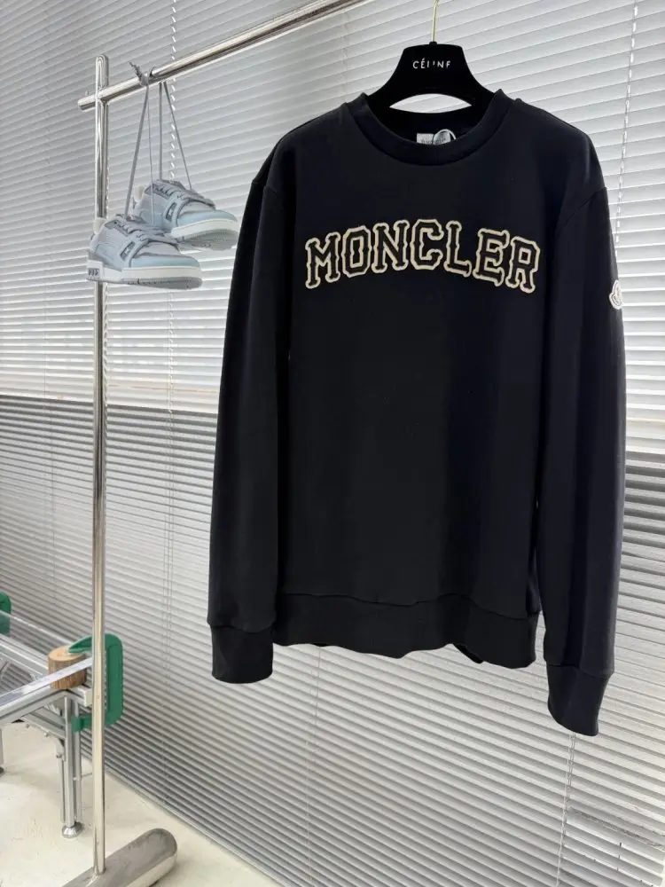 Moncler — Кофта чоловіча