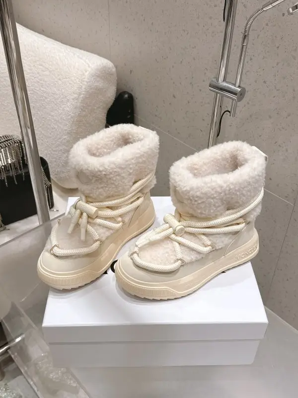 Moncler Boots women's — Photo 4