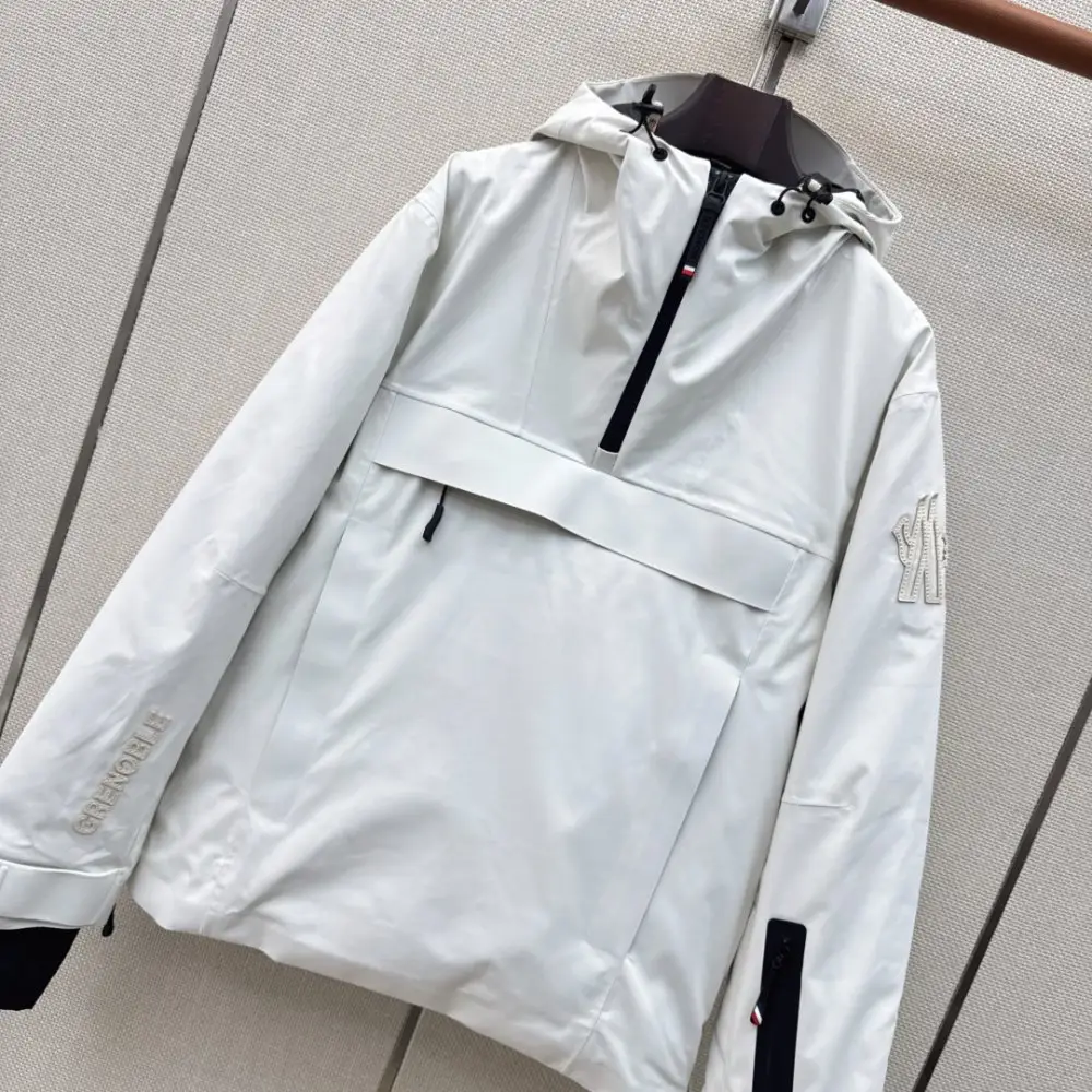 Moncler Классическая пуховая горнолыжная куртка с капюшоном — Фото 2