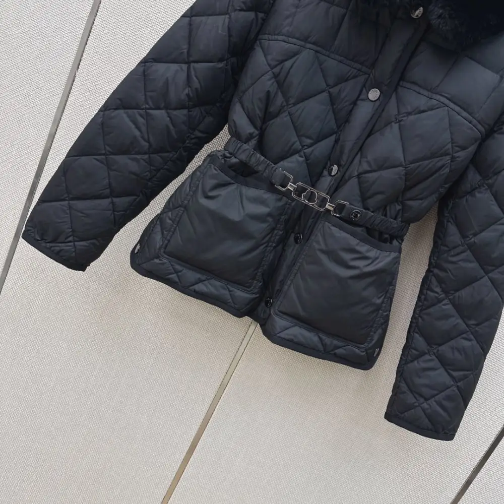 Moncler Пуховик женский — Фото 5