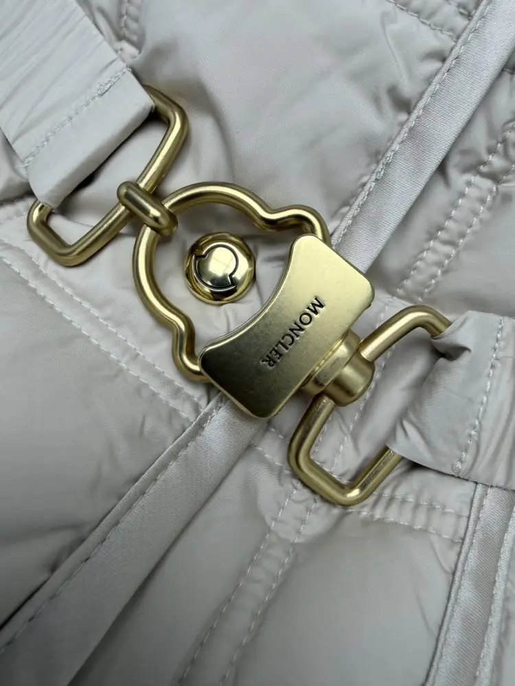 Moncler Пуховик жіночий — Фото 5