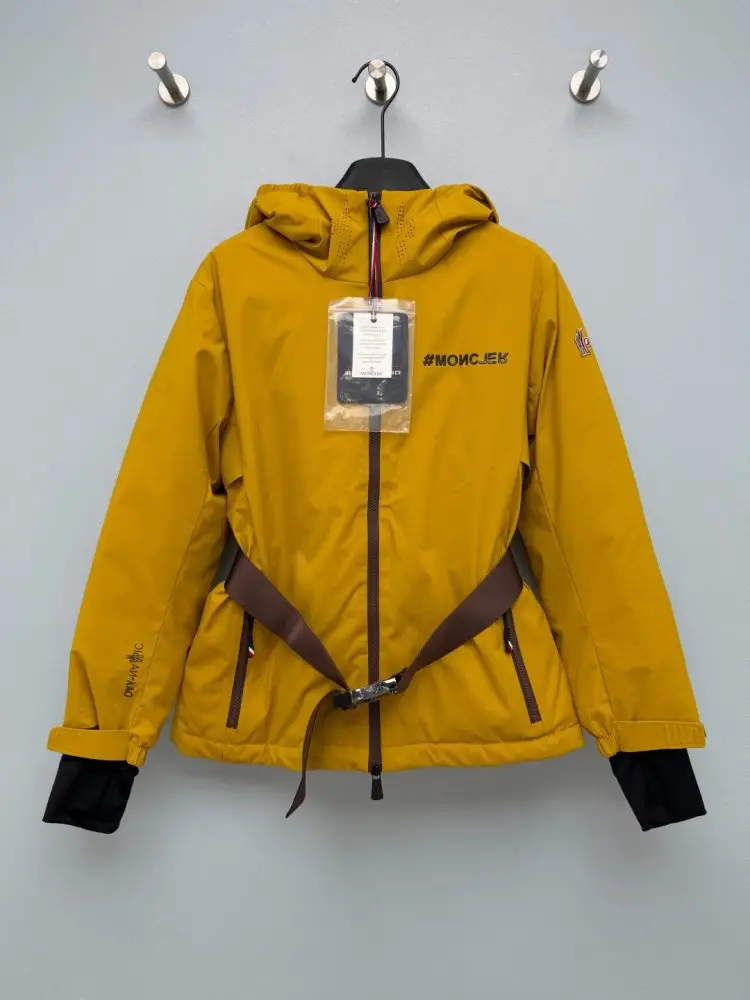 Moncler — Пухова гірськолижна куртка