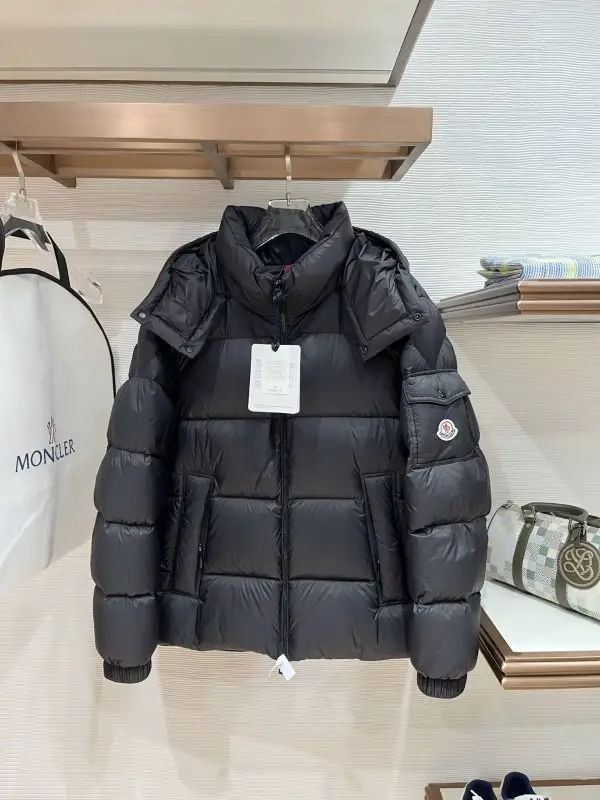Moncler Куртка пуховик чоловіча — Фото 2