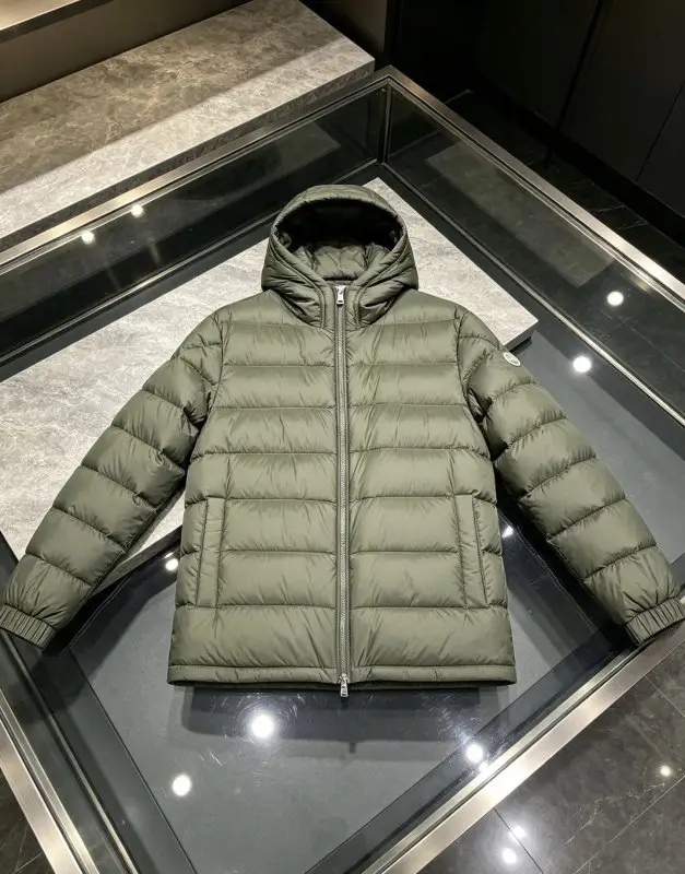 Moncler Куртка пуховик чоловіча — Фото 3