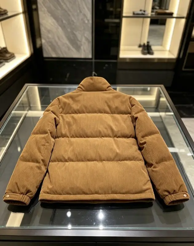 Moncler Куртка пуховик чоловіча — Фото 3
