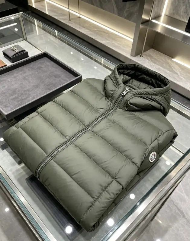 Moncler Куртка пуховик чоловіча — Фото 5