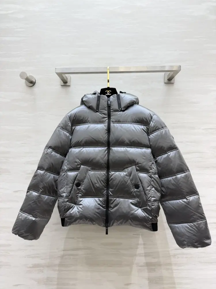 Moncler — Куртка пуховик женская