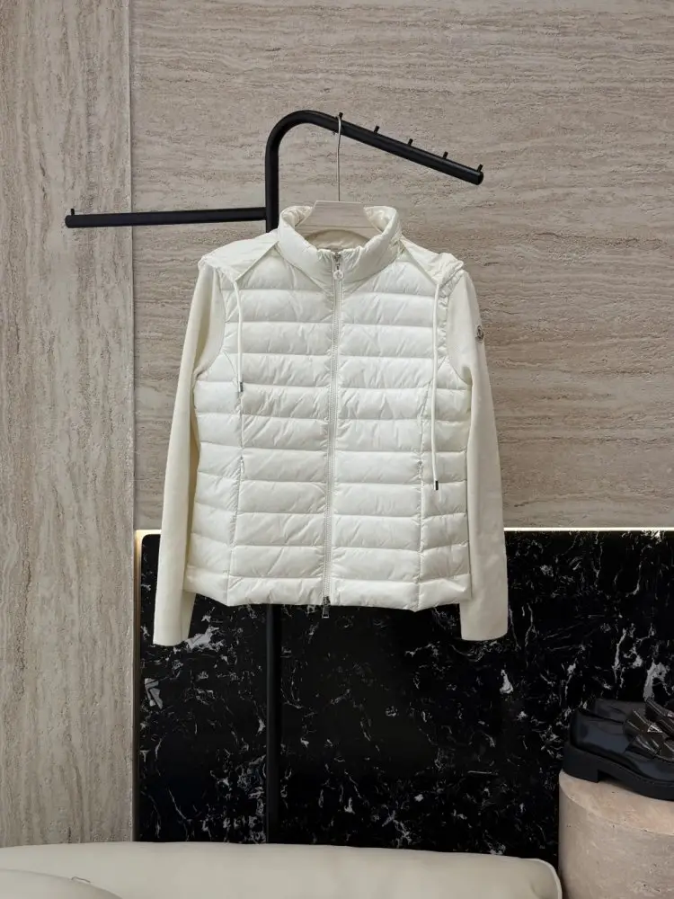 Moncler Jacket Down jacket women's — Photo 1