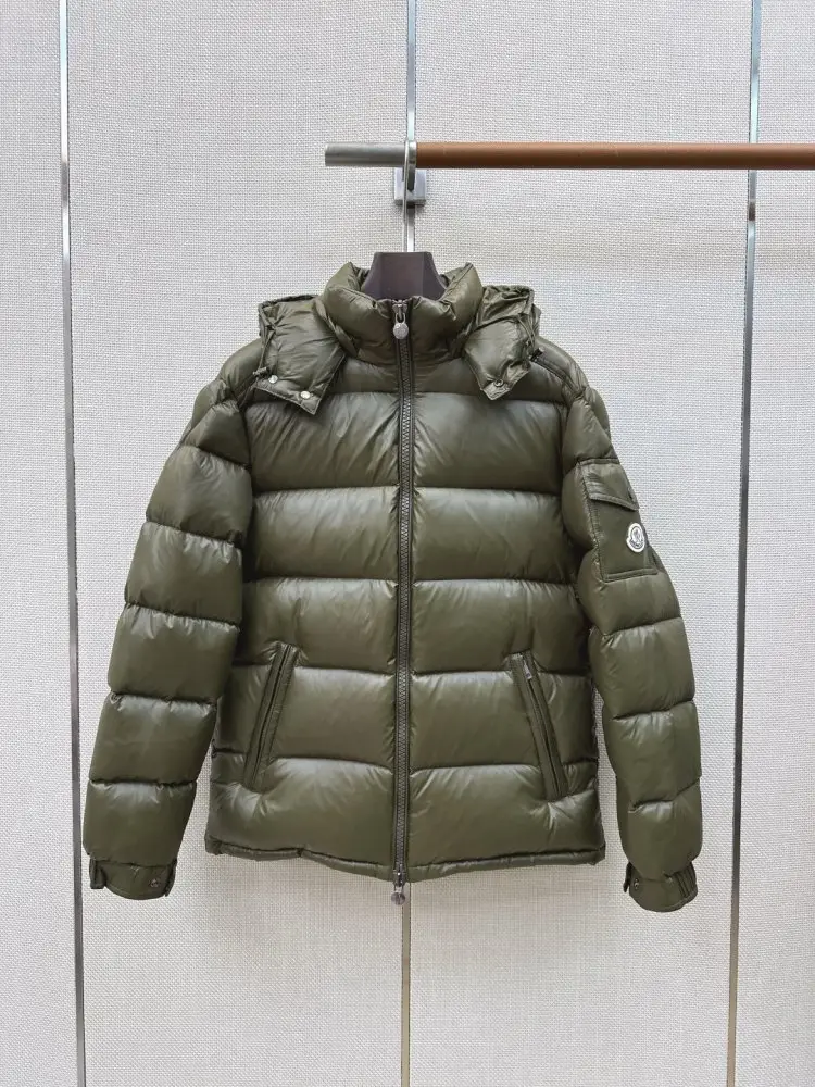Moncler — Куртка пуховик женская