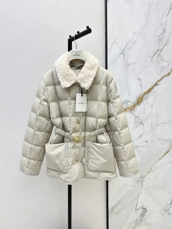 Moncler — Куртка пуховик жіноча