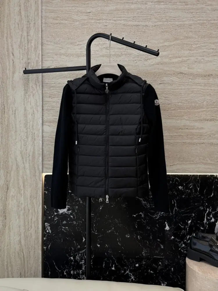Moncler Куртка пуховик жіноча — Фото 1