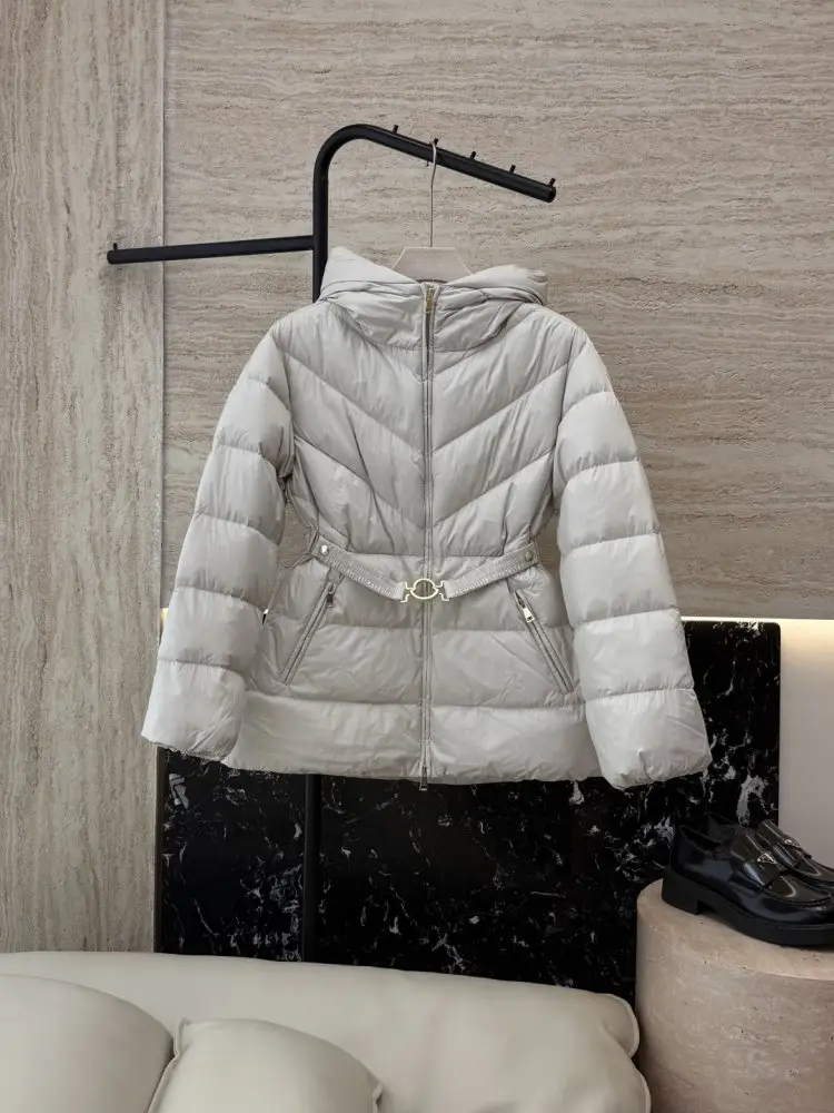 Moncler — Куртка пуховик женская