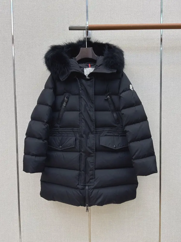 Moncler Jacket Down jacket women's — Photo 1