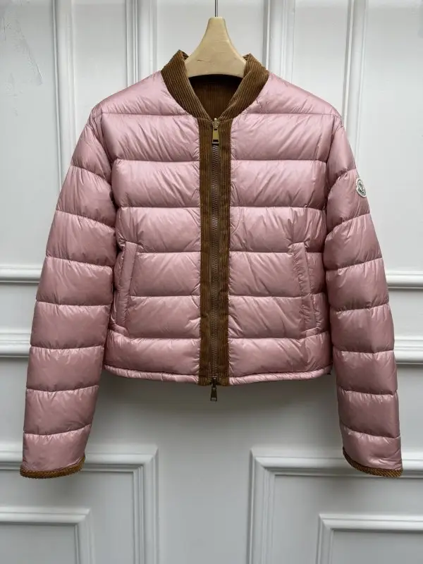 Moncler Куртка пуховик жіноча — Фото 1