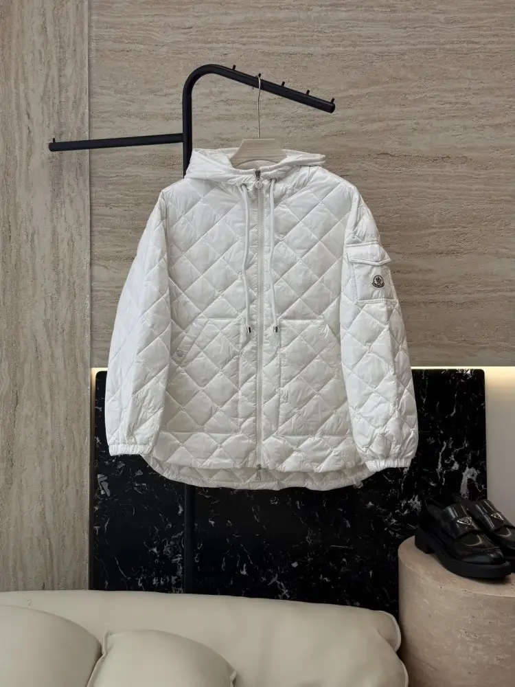 Moncler Куртка пуховик жіноча — Фото 1