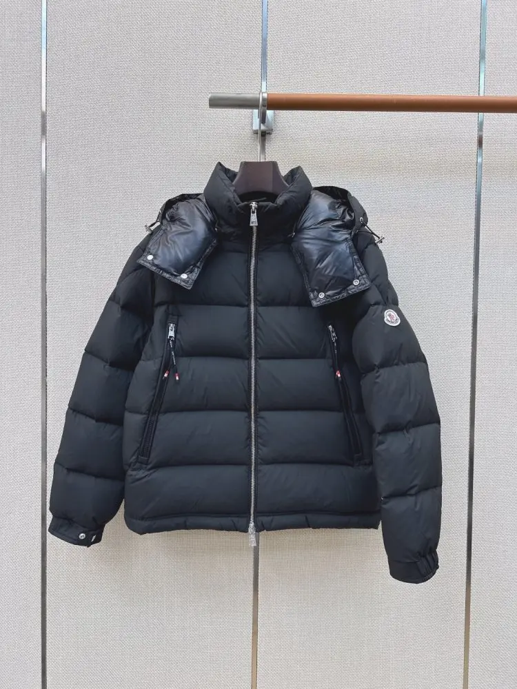 Moncler Jacket Down jacket women's — Photo 1