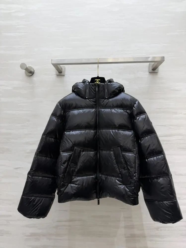 Moncler — Куртка пуховик женская