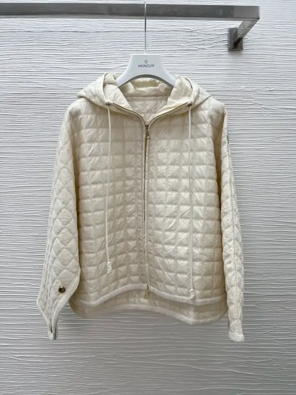 Moncler — Куртка пуховик жіноча