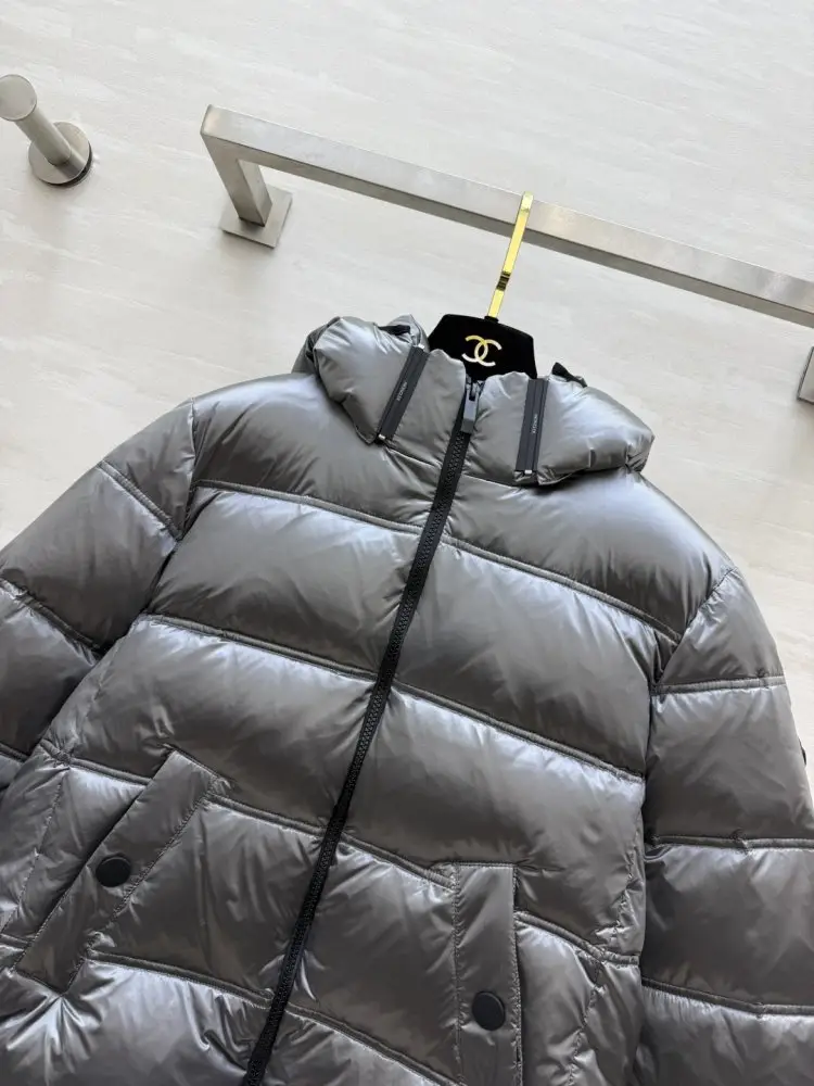 Moncler Jacket Down jacket women's — Photo 2