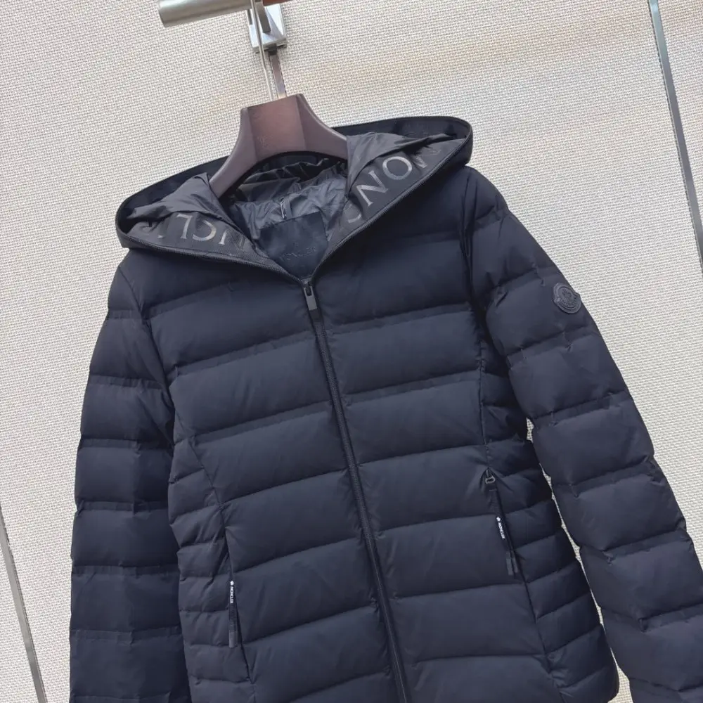 Moncler Куртка пуховик женская — Фото 2