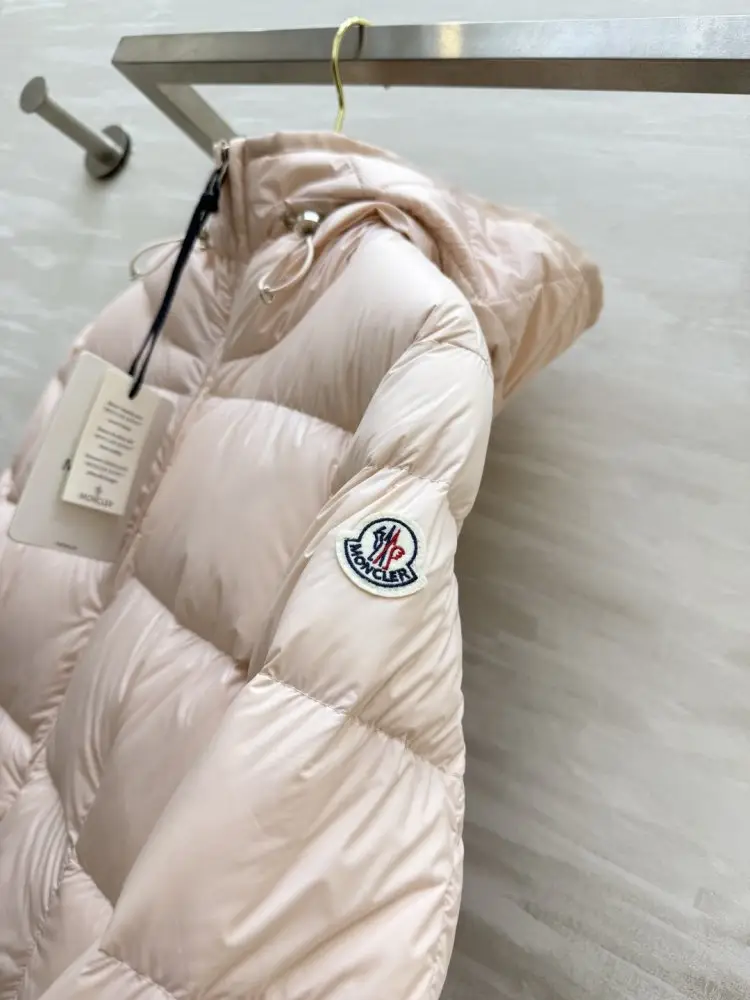 Moncler Куртка пуховик женская — Фото 2