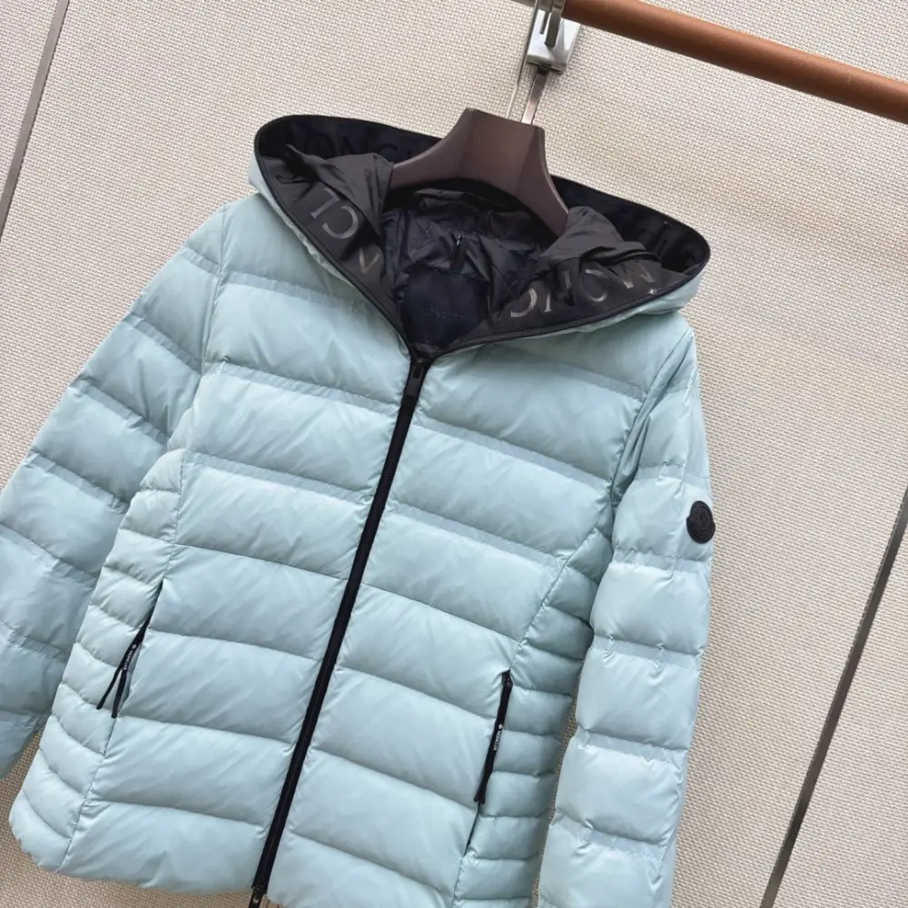 Moncler Куртка пуховик женская — Фото 2