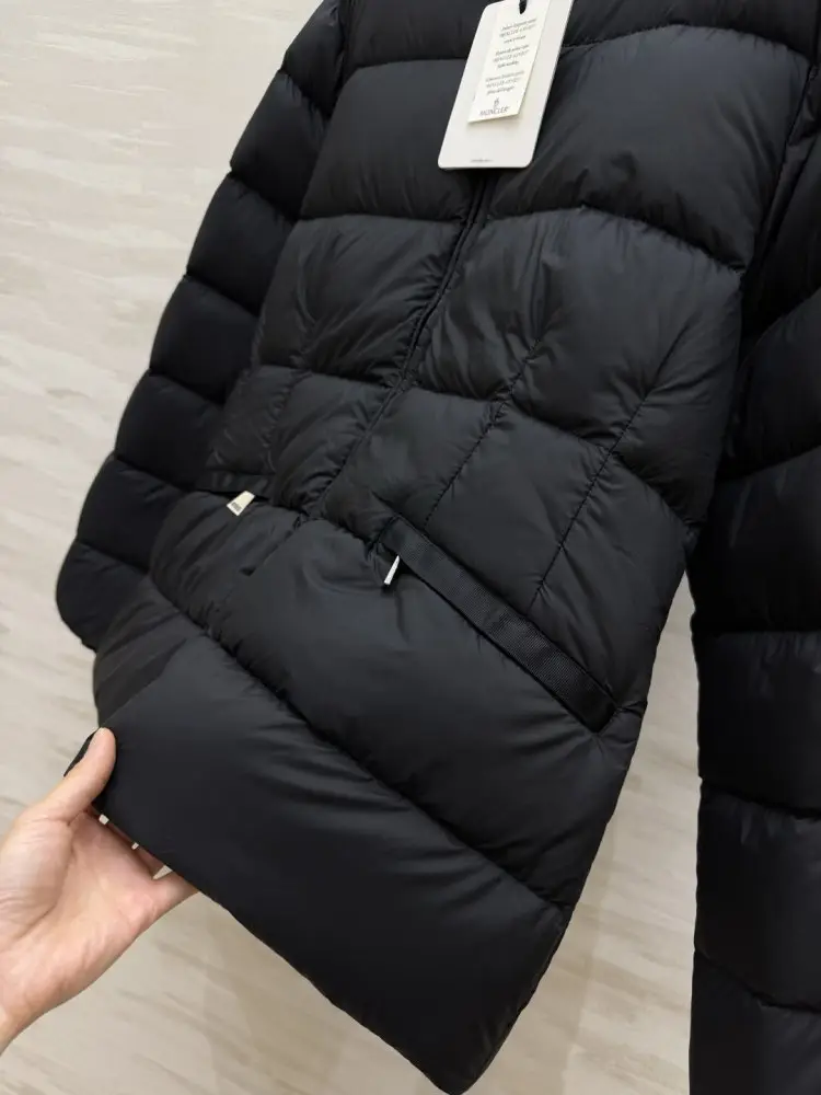 Moncler Куртка пуховик женская — Фото 2