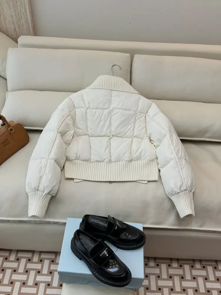 Moncler Куртка пуховик женская — Фото 2