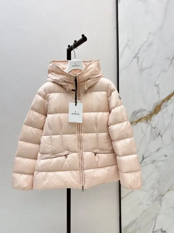 Moncler Куртка пуховик женская — Фото 2