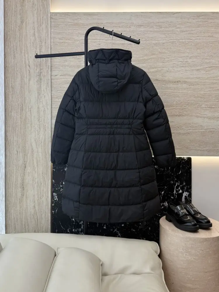 Moncler Куртка пуховик женская — Фото 2