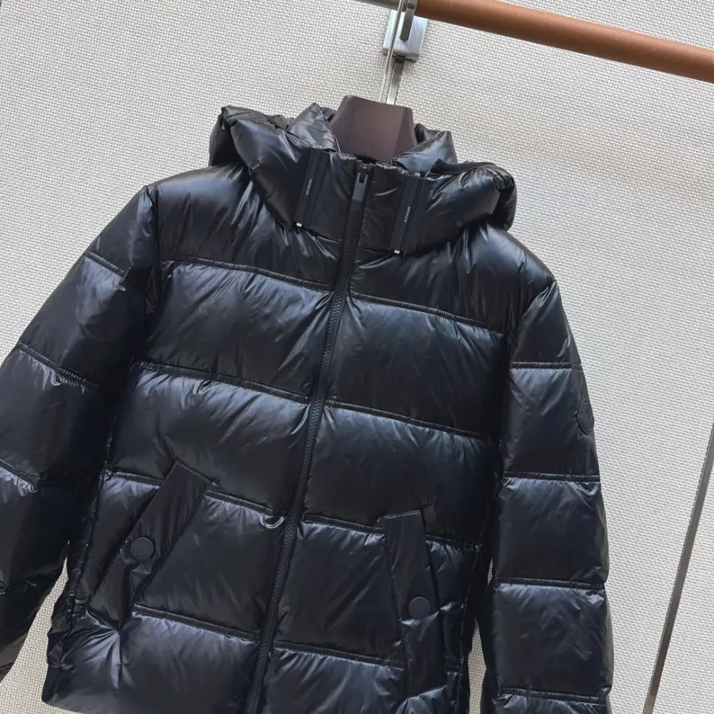 Moncler Куртка пуховик женская — Фото 2